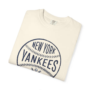 Yankees Fan T-shirt - Unisex Garment-Dyed
